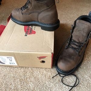 Redwing Steel Toe Heavyduty Work Boot